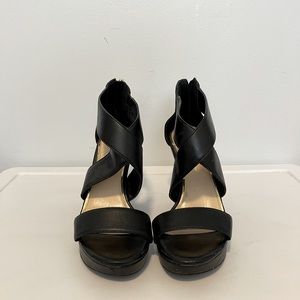 Jessica Simpson black platform heels